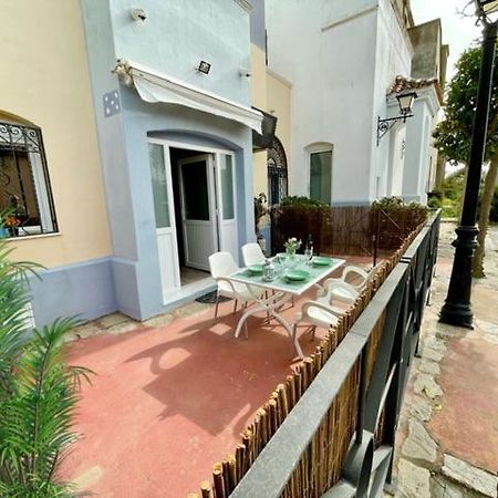אל פוארטו דה סנטה מריה Gatu Sherry, Junto Puerto Deportivo Y Playa " Preferente Mayores De 25 Anos Y Familias " מראה חיצוני תמונה